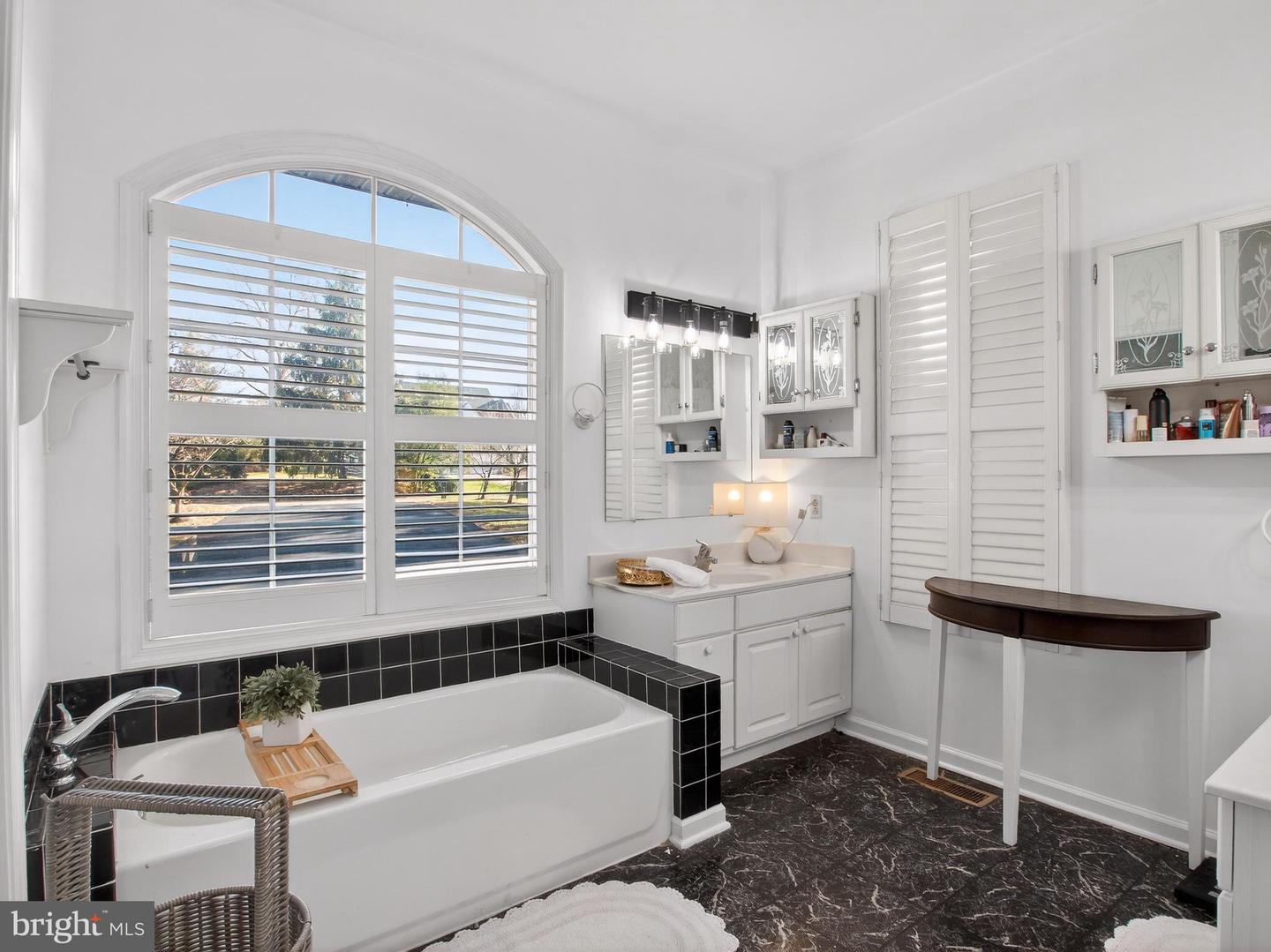 117 WOODGER CIR, LOUISA, Virginia 23093, 4 Bedrooms Bedrooms, ,2 BathroomsBathrooms,Residential,For sale,117 WOODGER CIR,VALA2009322 MLS # VALA2009322