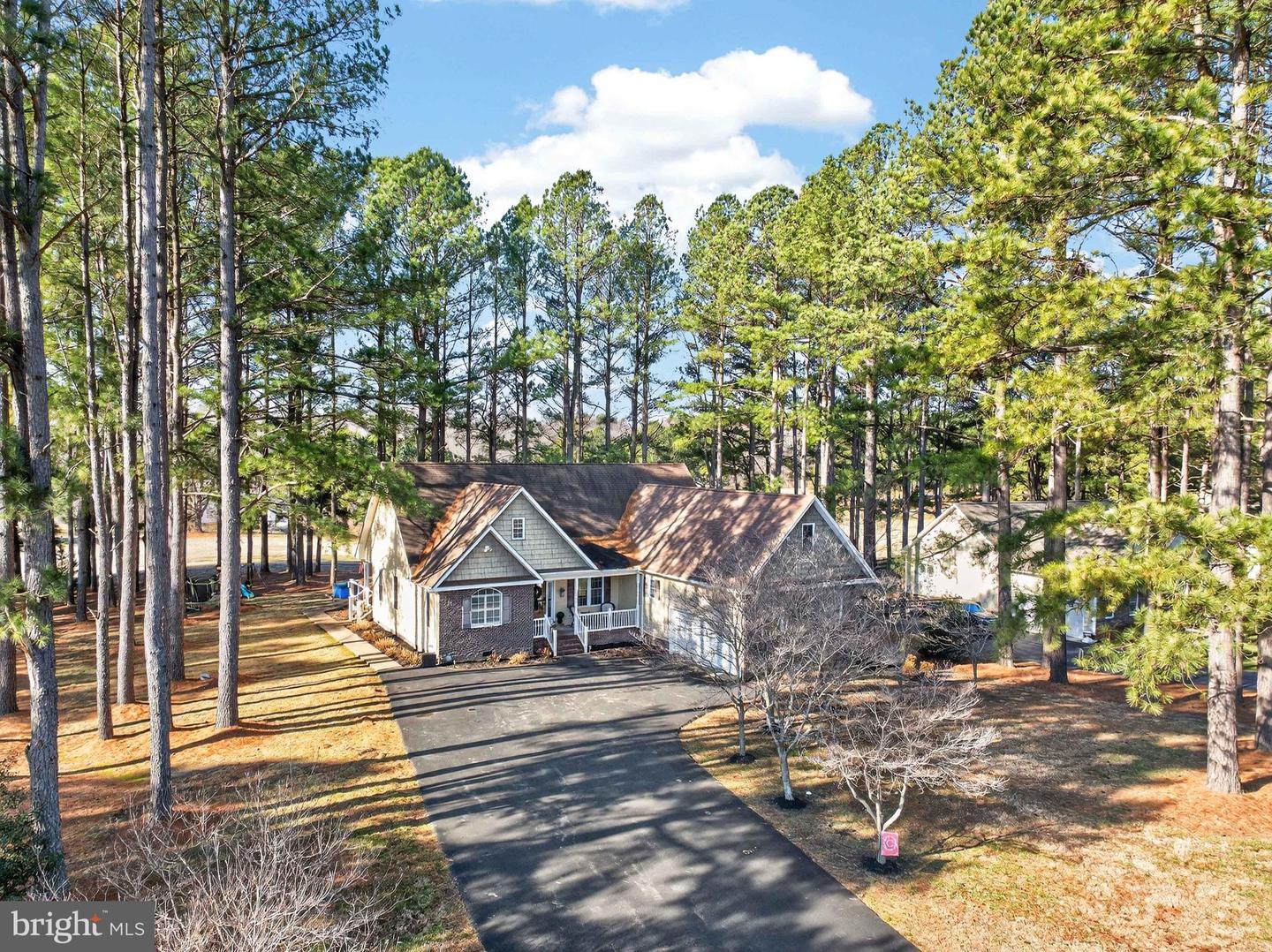 117 WOODGER CIR, LOUISA, Virginia 23093, 4 Bedrooms Bedrooms, ,2 BathroomsBathrooms,Residential,For sale,117 WOODGER CIR,VALA2009322 MLS # VALA2009322