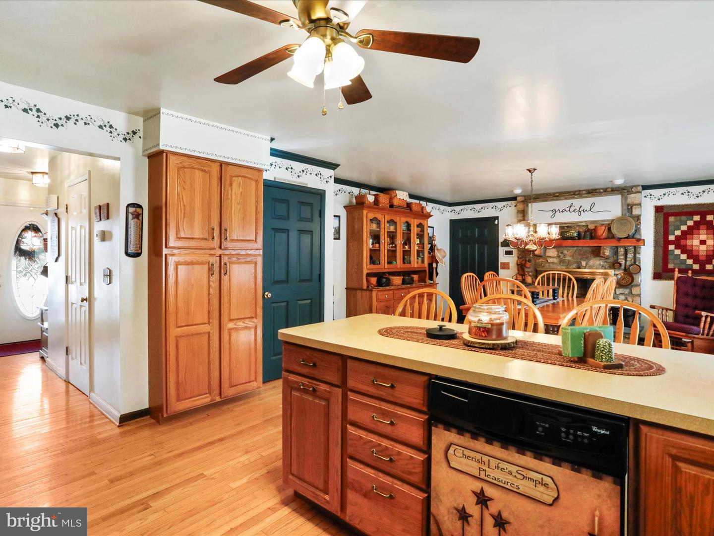 1055 GOODVIEW DR, FRONT ROYAL, Virginia 22630, 5 Bedrooms Bedrooms, ,3 BathroomsBathrooms,Residential,For sale,1055 GOODVIEW DR,VAWR2013480 MLS # VAWR2013480