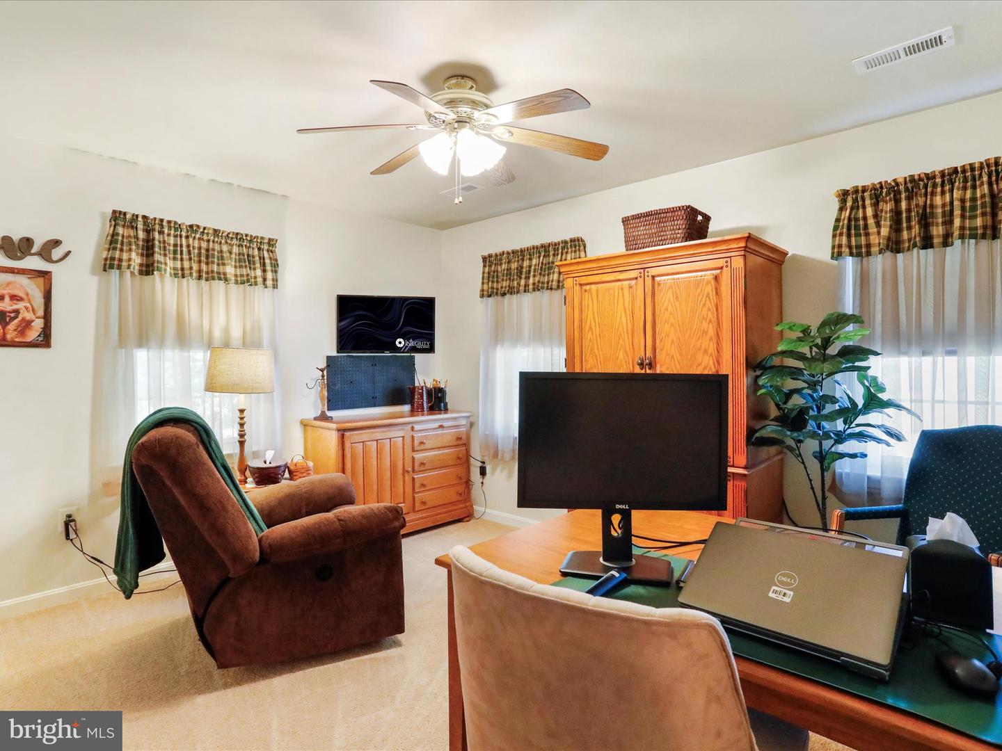 1055 GOODVIEW DR, FRONT ROYAL, Virginia 22630, 5 Bedrooms Bedrooms, ,3 BathroomsBathrooms,Residential,For sale,1055 GOODVIEW DR,VAWR2013480 MLS # VAWR2013480