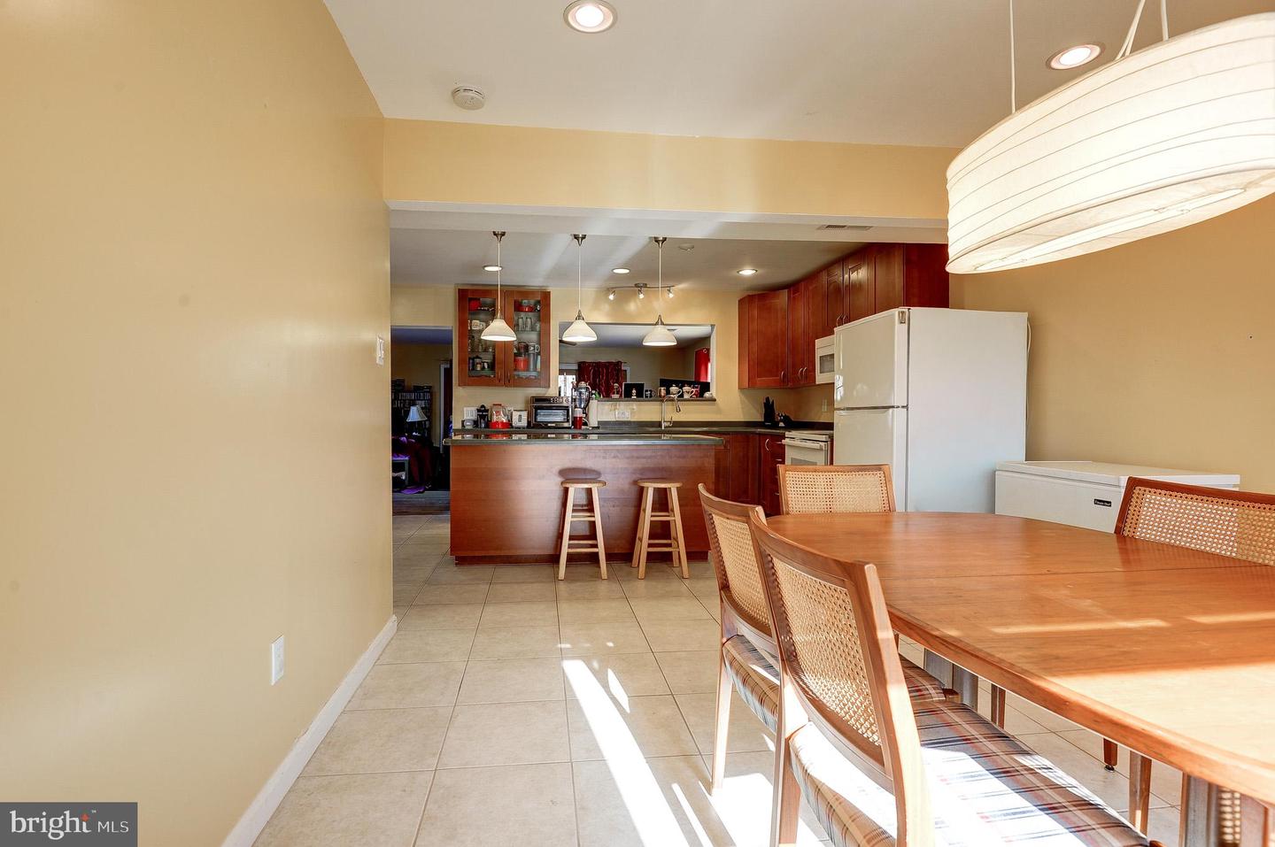 1118 S WILLIAMSBURG CT, STERLING, Virginia 20164, 4 Bedrooms Bedrooms, ,2 BathroomsBathrooms,Residential,For sale,1118 S WILLIAMSBURG CT,VALO2116470 MLS # VALO2116470