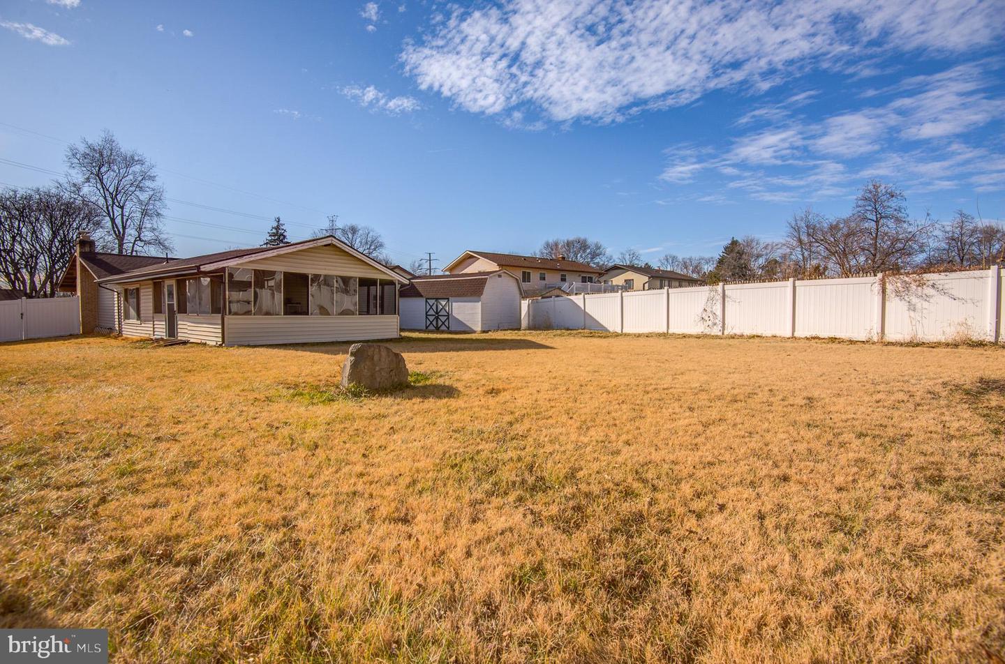 1118 S WILLIAMSBURG CT, STERLING, Virginia 20164, 4 Bedrooms Bedrooms, ,2 BathroomsBathrooms,Residential,For sale,1118 S WILLIAMSBURG CT,VALO2116470 MLS # VALO2116470