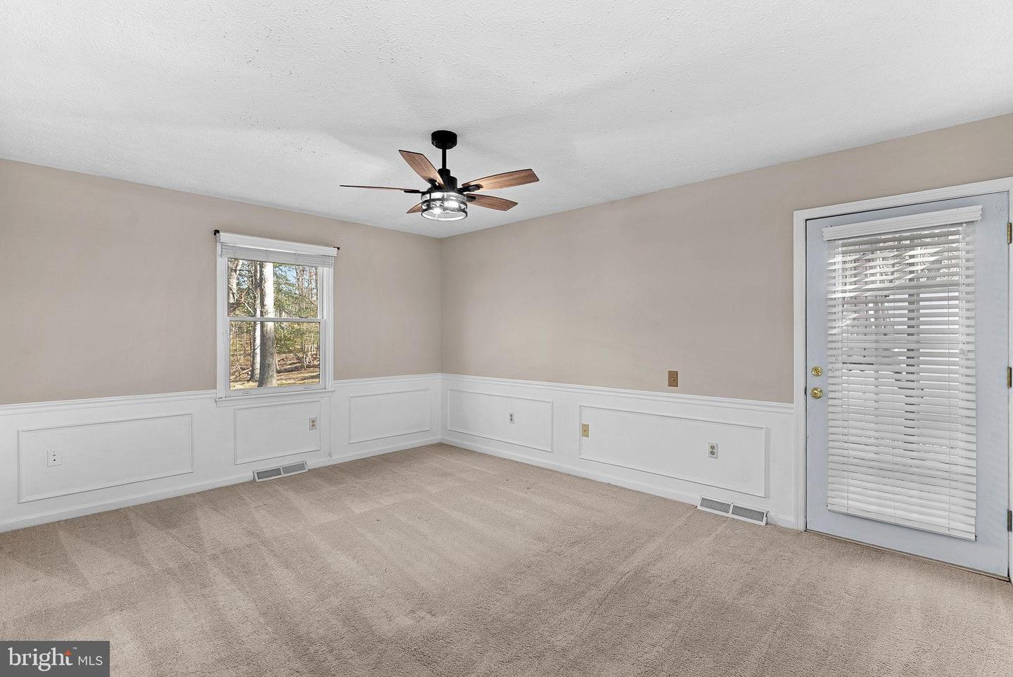 528 NORTHWOOD CIR, CROSS JUNCTION, Virginia 22625, 4 Bedrooms Bedrooms, 11 Rooms Rooms,2 BathroomsBathrooms,Residential,For sale,528 NORTHWOOD CIR,VAFV2039732 MLS # VAFV2039732