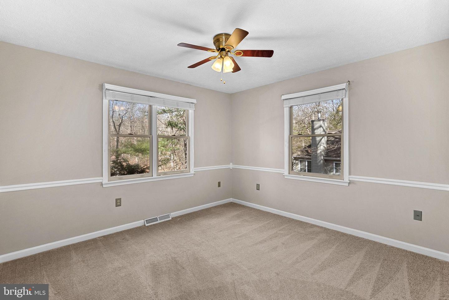 528 NORTHWOOD CIR, CROSS JUNCTION, Virginia 22625, 4 Bedrooms Bedrooms, 11 Rooms Rooms,2 BathroomsBathrooms,Residential,For sale,528 NORTHWOOD CIR,VAFV2039732 MLS # VAFV2039732