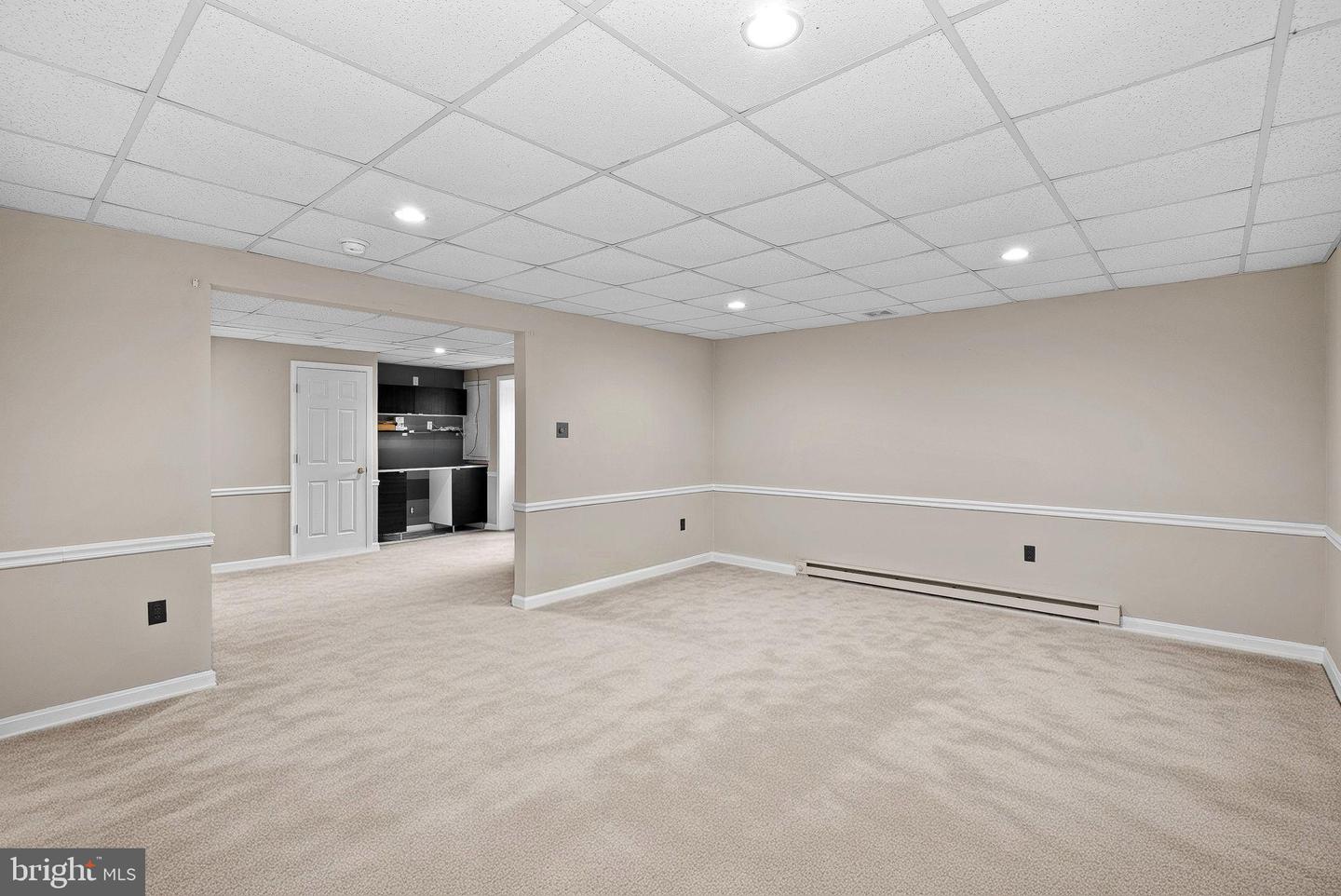 528 NORTHWOOD CIR, CROSS JUNCTION, Virginia 22625, 4 Bedrooms Bedrooms, 11 Rooms Rooms,2 BathroomsBathrooms,Residential,For sale,528 NORTHWOOD CIR,VAFV2039732 MLS # VAFV2039732