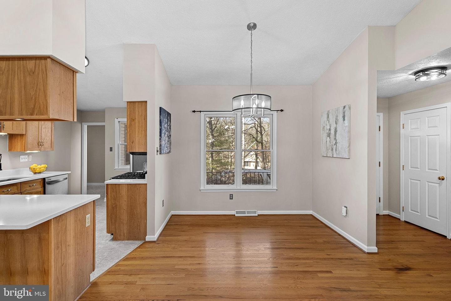 528 NORTHWOOD CIR, CROSS JUNCTION, Virginia 22625, 4 Bedrooms Bedrooms, 11 Rooms Rooms,2 BathroomsBathrooms,Residential,For sale,528 NORTHWOOD CIR,VAFV2039732 MLS # VAFV2039732