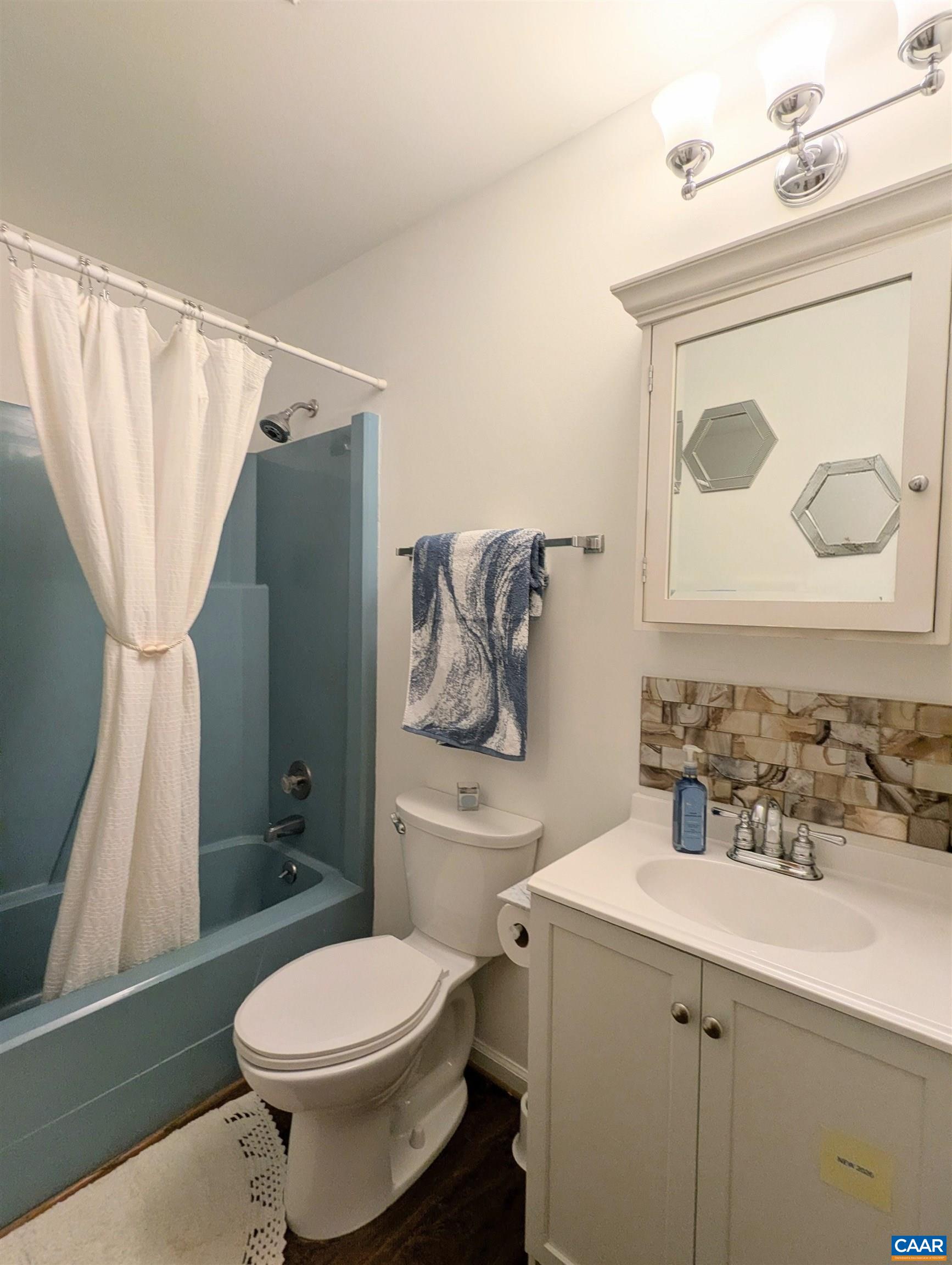 2520 NAYLOR ST, CHARLOTTESVILLE, Virginia 22903, ,Residential,2520 NAYLOR ST,673515 MLS # 673515