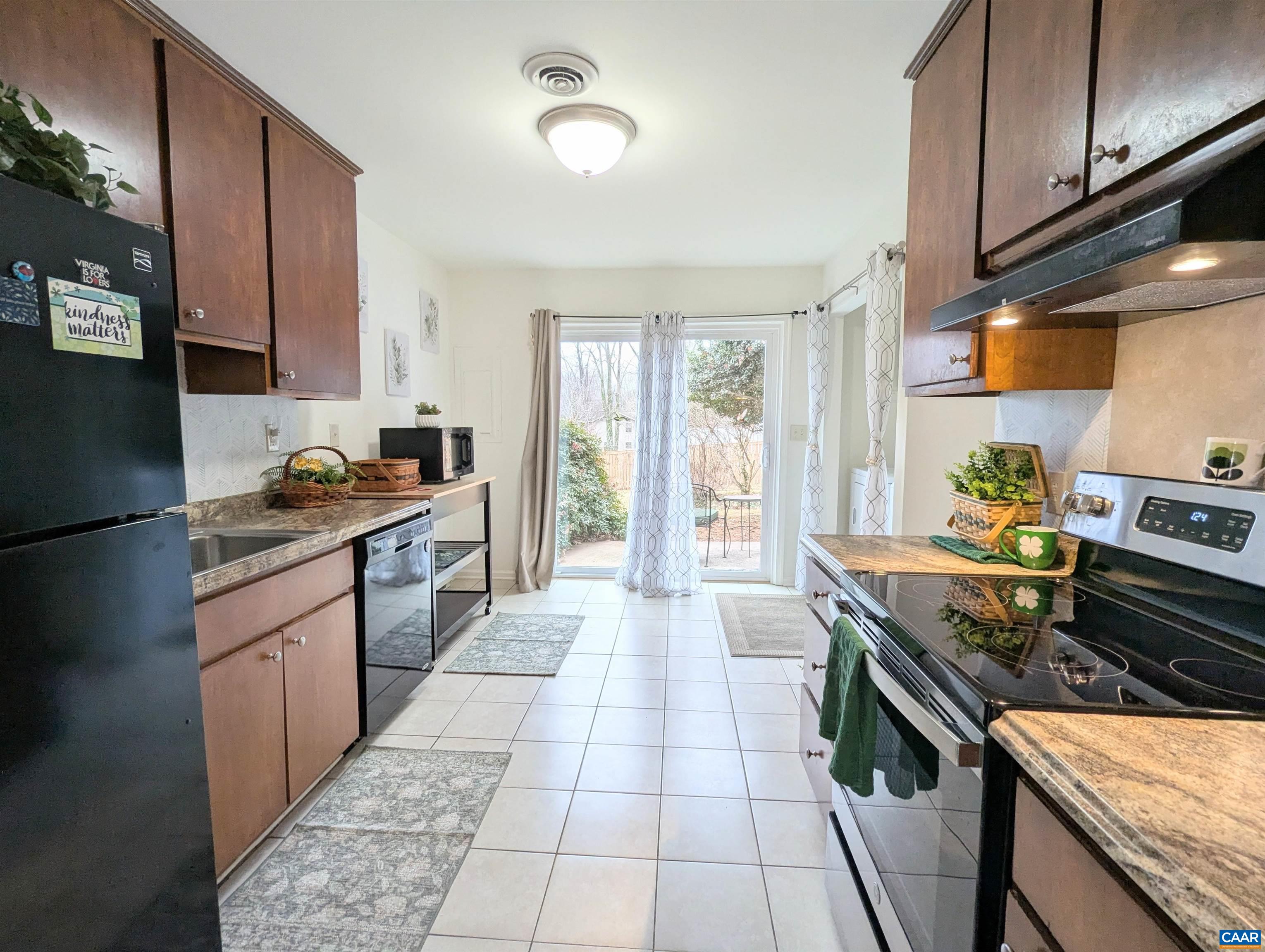 2520 NAYLOR ST, CHARLOTTESVILLE, Virginia 22903, ,Residential,2520 NAYLOR ST,673515 MLS # 673515