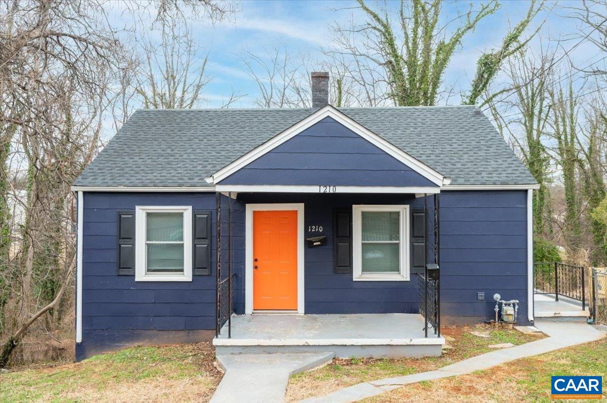 1210 CHERRY AVE, CHARLOTTESVILLE, Virginia 22903, ,Residential,1210 CHERRY AVE,673654 MLS # 673654