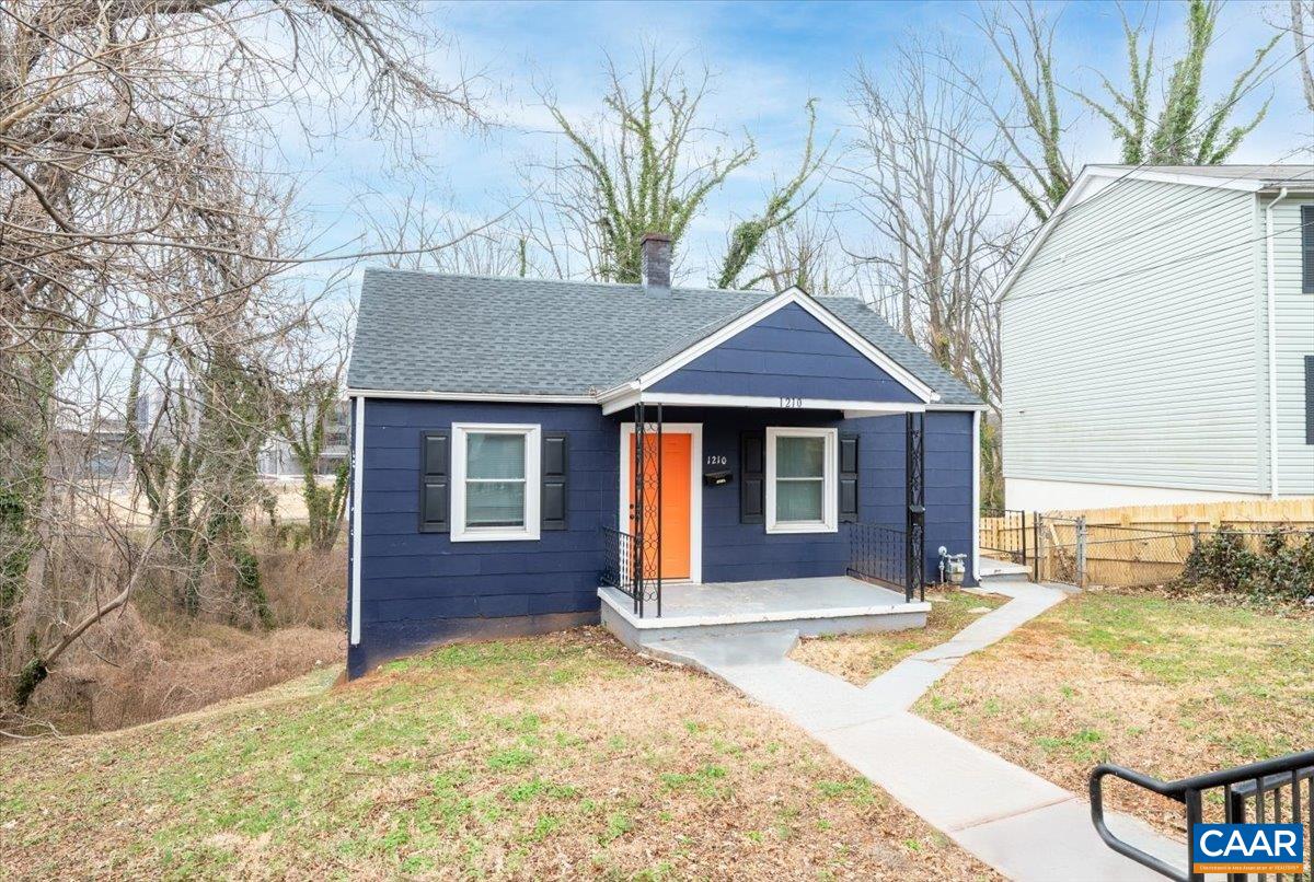 1210 CHERRY AVE, CHARLOTTESVILLE, Virginia 22903, ,Residential,1210 CHERRY AVE,673654 MLS # 673654