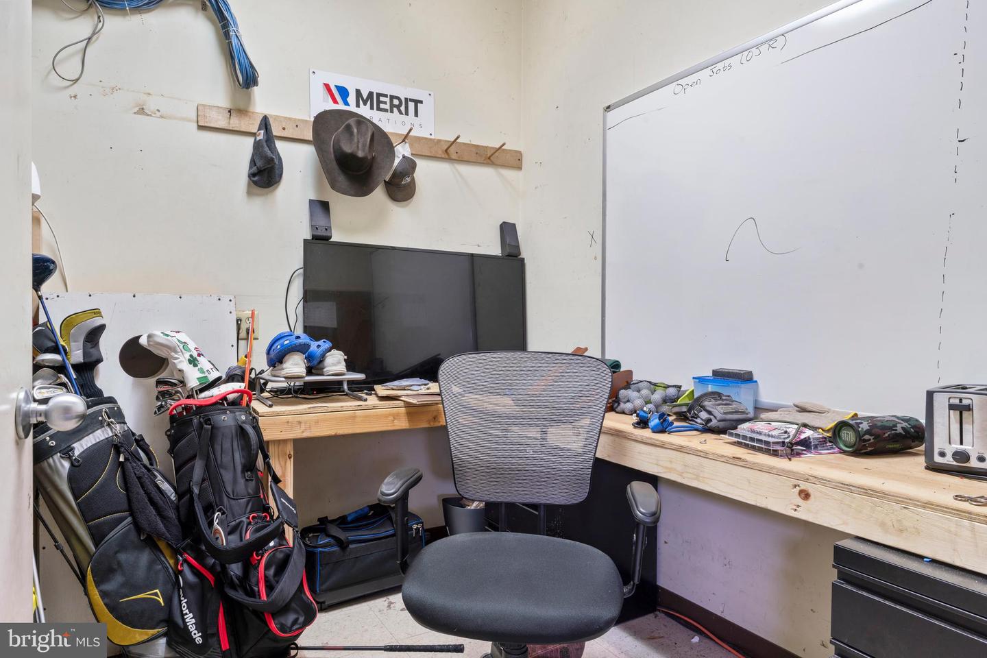 105 E CORNWELL LN, PURCELLVILLE, Virginia 20132, ,Land,For sale,105 E CORNWELL LN,VALO2116682 MLS # VALO2116682