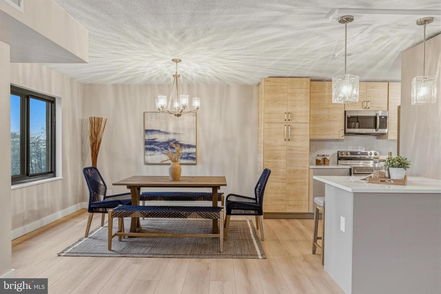 309 YOAKUM PKWY #1003, ALEXANDRIA, Virginia 22304, 2 Bedrooms Bedrooms, 4 Rooms Rooms,2 BathroomsBathrooms,Residential,For sale,309 YOAKUM PKWY #1003,VAAX2054404 MLS # VAAX2054404