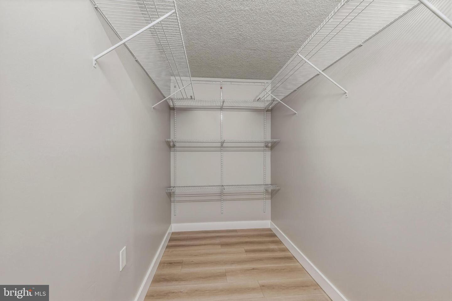 309 YOAKUM PKWY #1003, ALEXANDRIA, Virginia 22304, 2 Bedrooms Bedrooms, 4 Rooms Rooms,2 BathroomsBathrooms,Residential,For sale,309 YOAKUM PKWY #1003,VAAX2054404 MLS # VAAX2054404