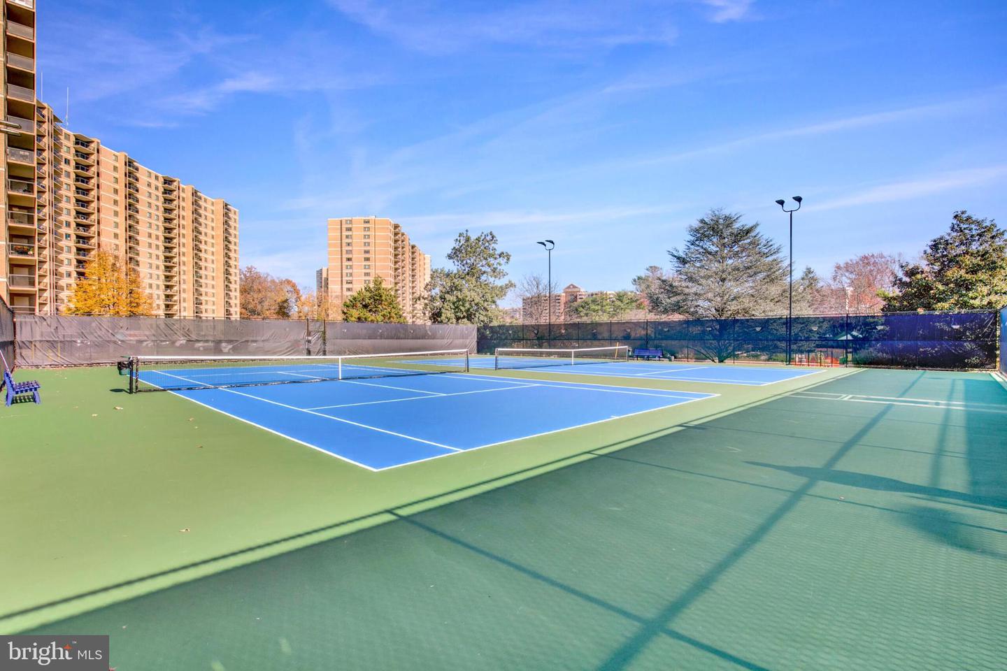 309 YOAKUM PKWY #1003, ALEXANDRIA, Virginia 22304, 2 Bedrooms Bedrooms, 4 Rooms Rooms,2 BathroomsBathrooms,Residential,For sale,309 YOAKUM PKWY #1003,VAAX2054404 MLS # VAAX2054404