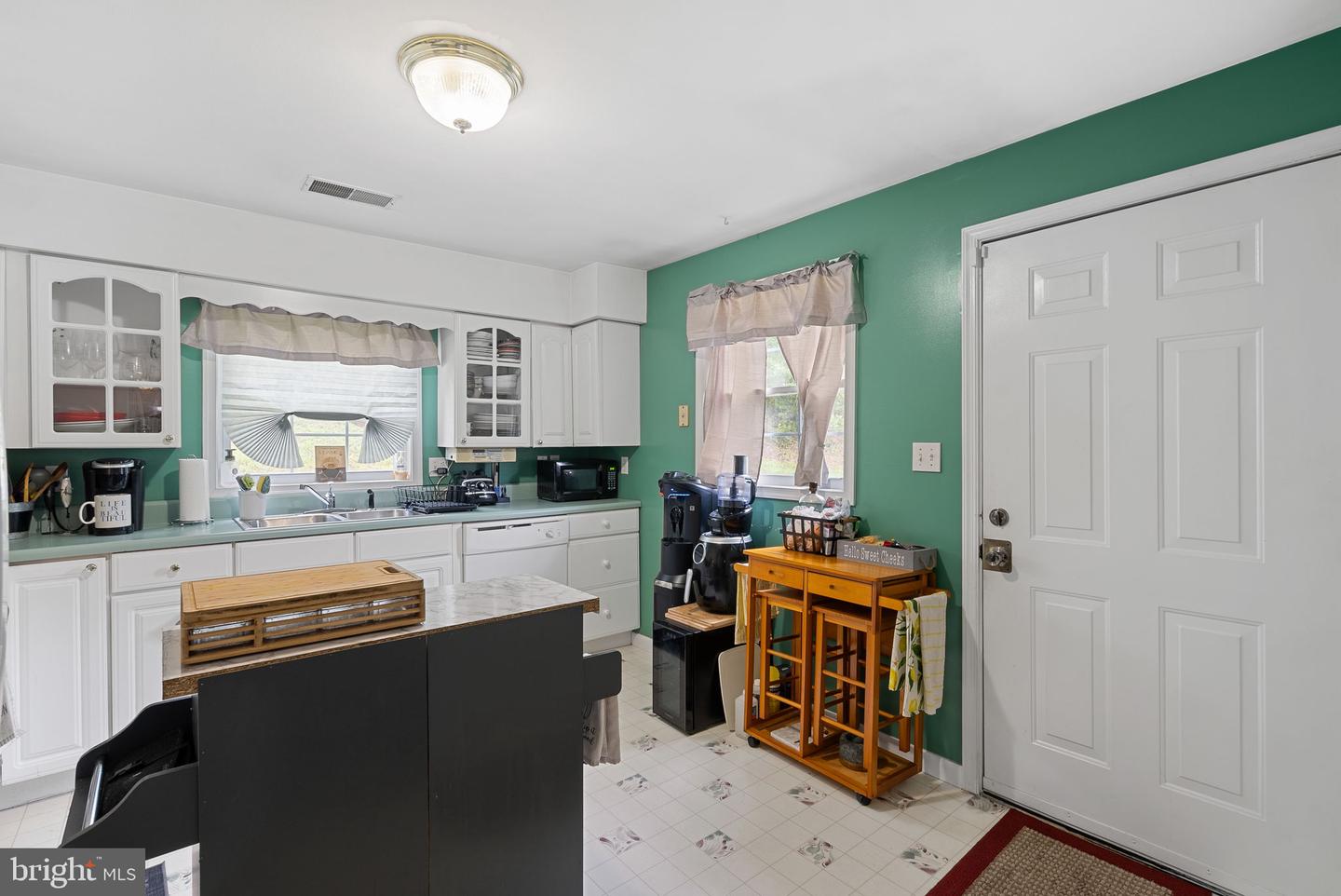 804 TELEGRAPH RD, STAFFORD, Virginia 22554, 3 Bedrooms Bedrooms, ,2 BathroomsBathrooms,Residential,For sale,804 TELEGRAPH RD,VAST2046380 MLS # VAST2046380