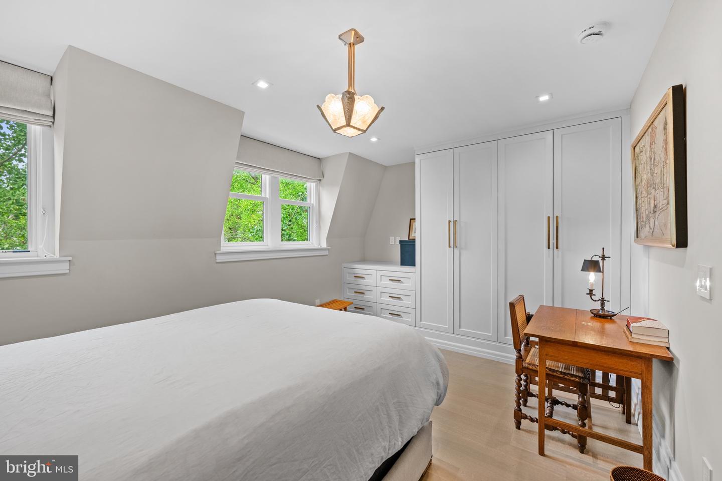 1524 SWANN ST NW, WASHINGTON, District Of Columbia 20009, 5 Bedrooms Bedrooms, 9 Rooms Rooms,3 BathroomsBathrooms,Residential,For sale,1524 SWANN ST NW,DCDC2247466 MLS # DCDC2247466