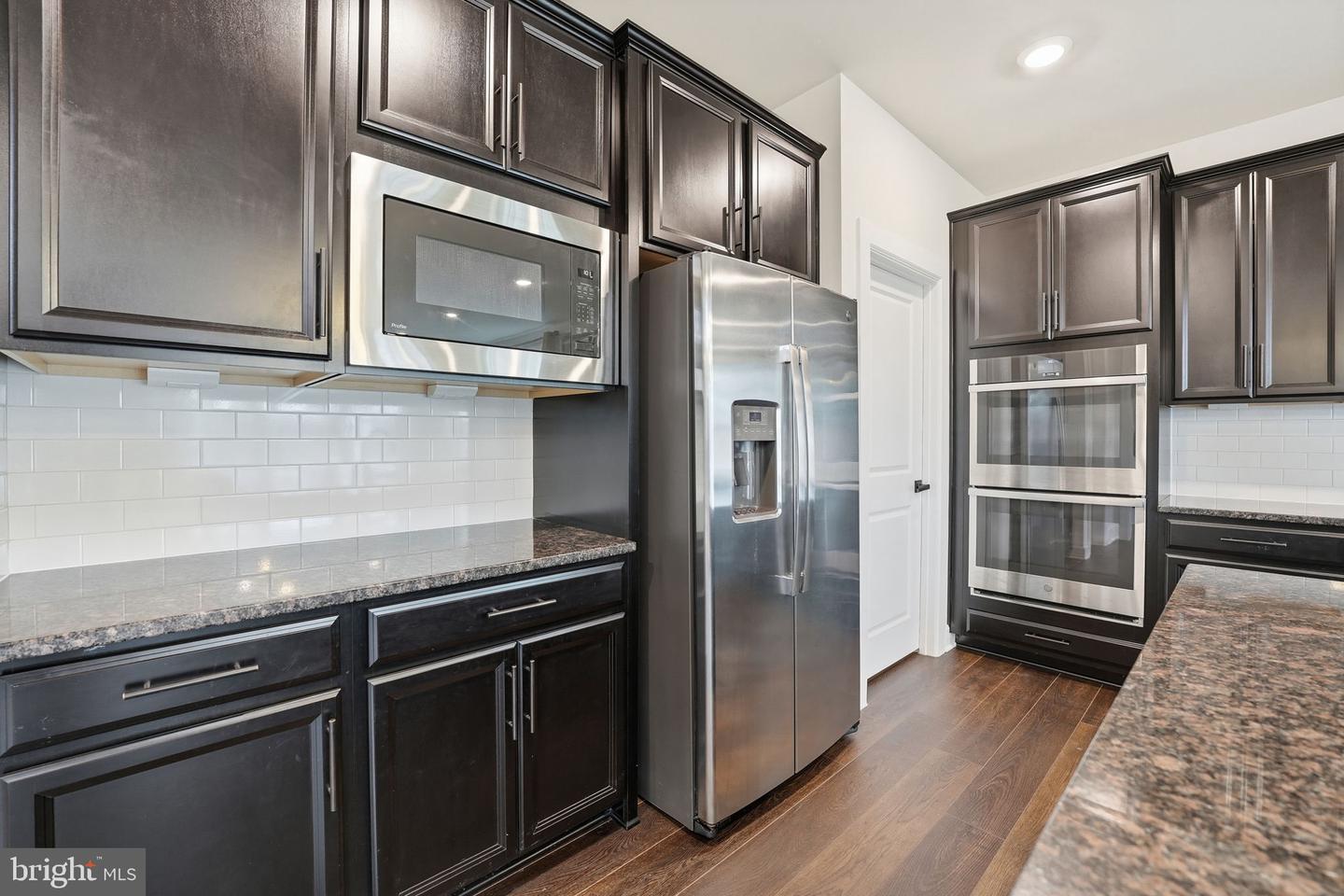 15642 CALUM CT, HAYMARKET, Virginia 20169, 5 Bedrooms Bedrooms, ,5 BathroomsBathrooms,Residential,For sale,15642 CALUM CT,VAPW2113126 MLS # VAPW2113126