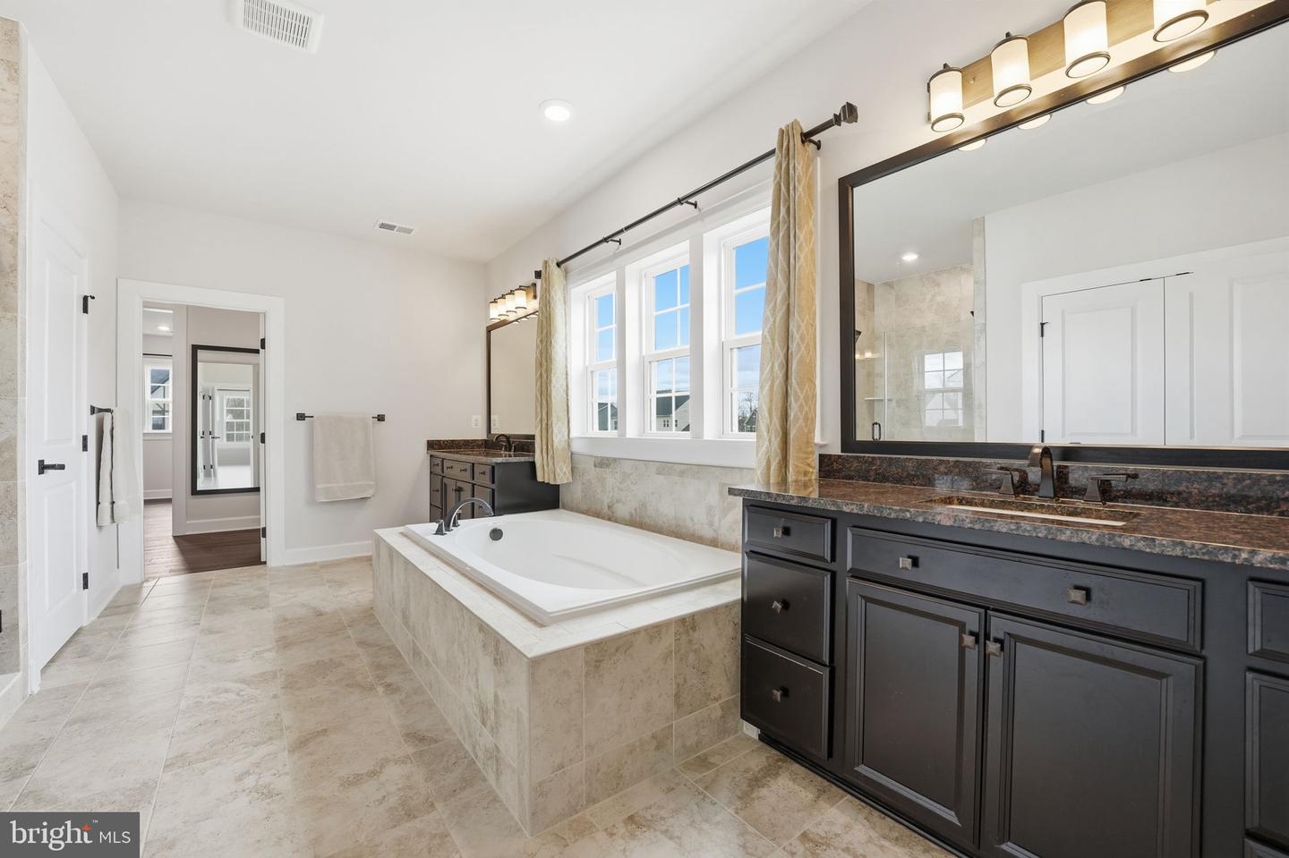 15642 CALUM CT, HAYMARKET, Virginia 20169, 5 Bedrooms Bedrooms, ,5 BathroomsBathrooms,Residential,For sale,15642 CALUM CT,VAPW2113126 MLS # VAPW2113126