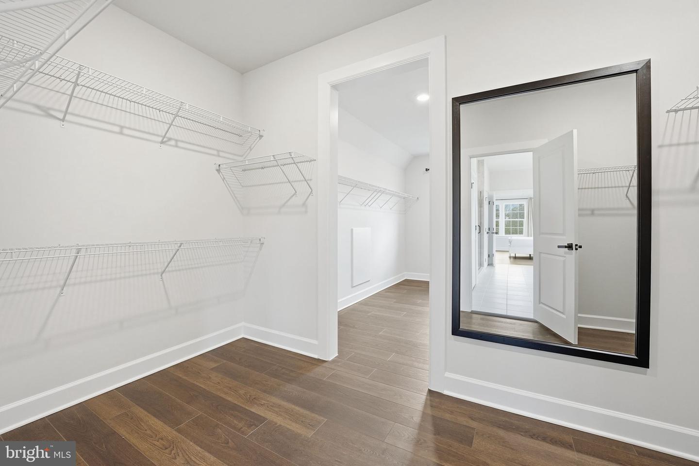 15642 CALUM CT, HAYMARKET, Virginia 20169, 5 Bedrooms Bedrooms, ,5 BathroomsBathrooms,Residential,For sale,15642 CALUM CT,VAPW2113126 MLS # VAPW2113126