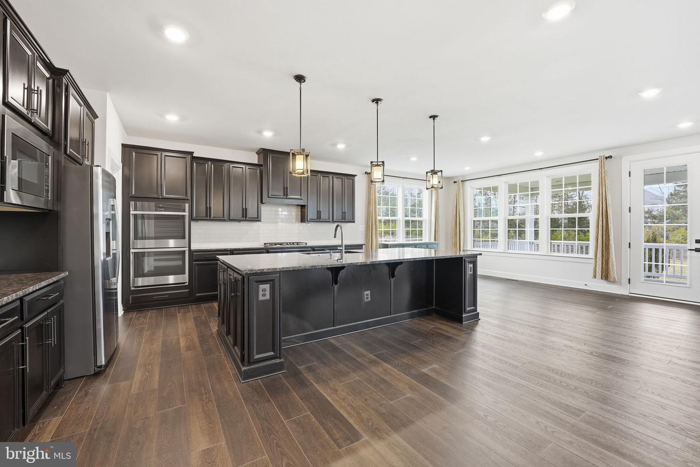 15642 CALUM CT, HAYMARKET, Virginia 20169, 5 Bedrooms Bedrooms, ,5 BathroomsBathrooms,Residential,For sale,15642 CALUM CT,VAPW2113126 MLS # VAPW2113126