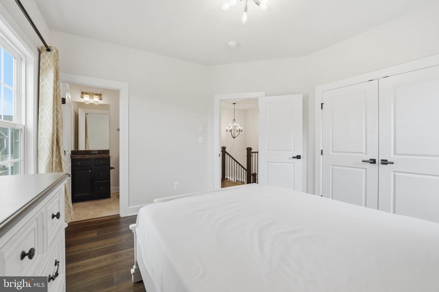 15642 CALUM CT, HAYMARKET, Virginia 20169, 5 Bedrooms Bedrooms, ,5 BathroomsBathrooms,Residential,For sale,15642 CALUM CT,VAPW2113126 MLS # VAPW2113126