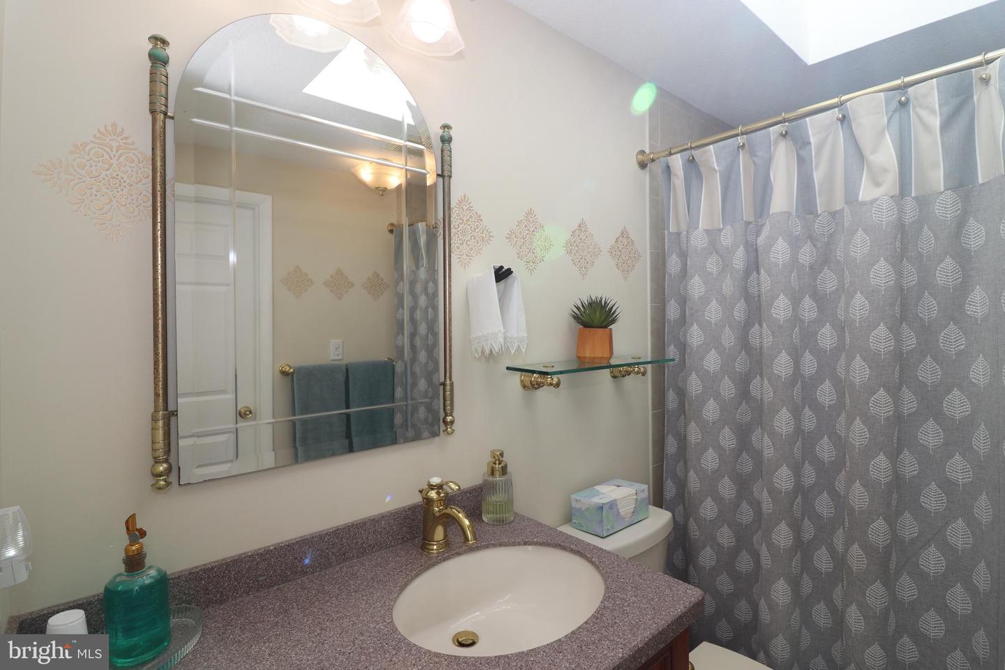 6014 WINDSOR DR, FREDERICKSBURG, Virginia 22407, 3 Bedrooms Bedrooms, ,2 BathroomsBathrooms,Residential,For sale,6014 WINDSOR DR,VASP2039512 MLS # VASP2039512