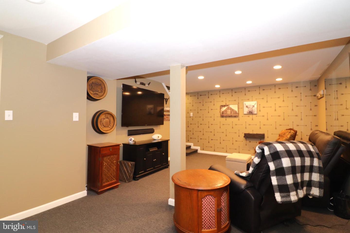 6014 WINDSOR DR, FREDERICKSBURG, Virginia 22407, 3 Bedrooms Bedrooms, ,2 BathroomsBathrooms,Residential,For sale,6014 WINDSOR DR,VASP2039512 MLS # VASP2039512