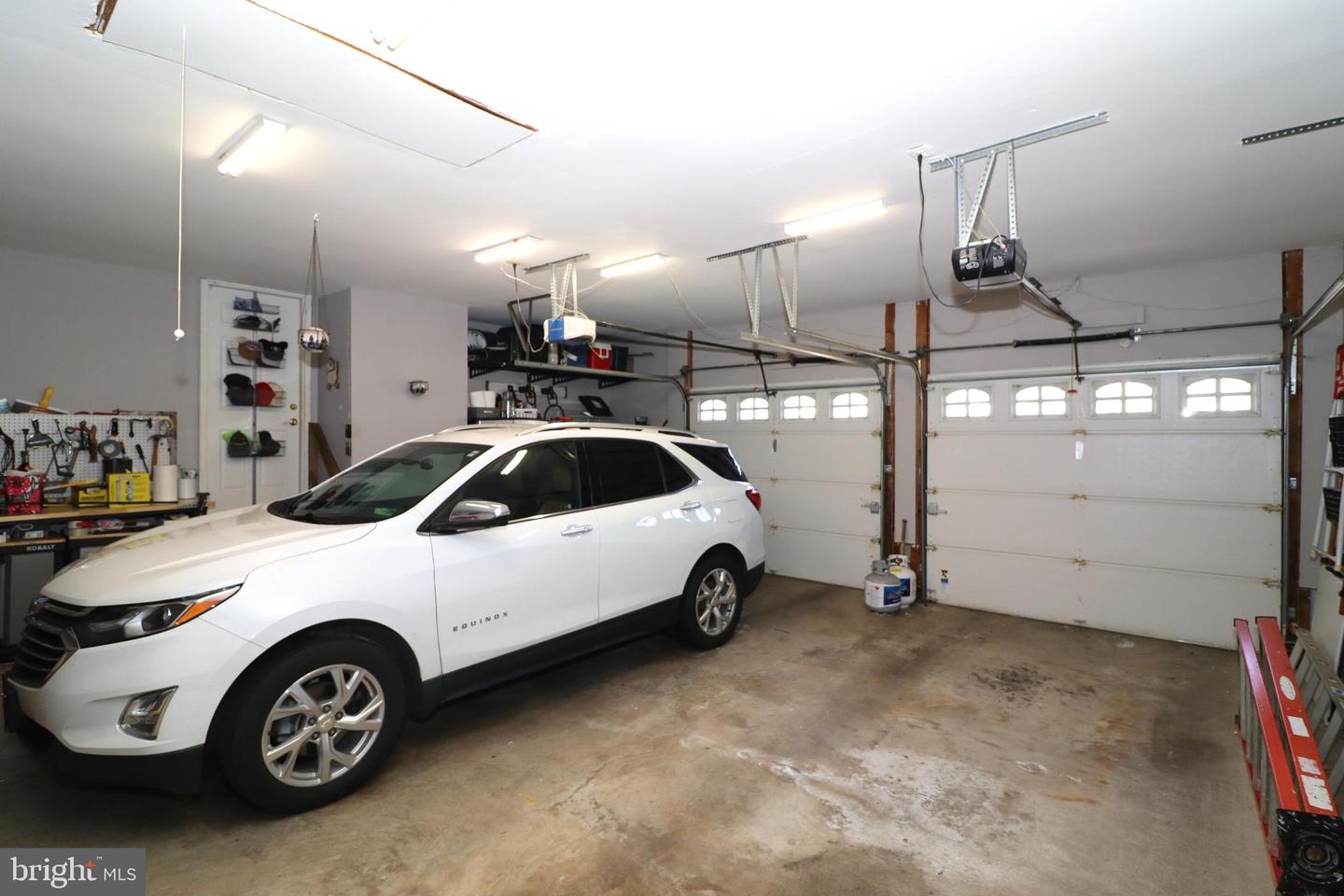 6014 WINDSOR DR, FREDERICKSBURG, Virginia 22407, 3 Bedrooms Bedrooms, ,2 BathroomsBathrooms,Residential,For sale,6014 WINDSOR DR,VASP2039512 MLS # VASP2039512