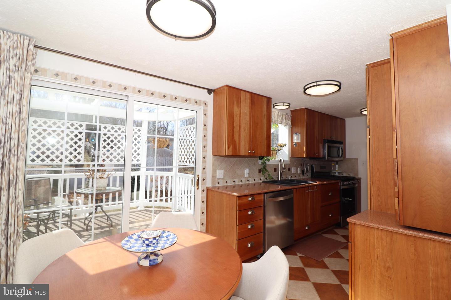 6014 WINDSOR DR, FREDERICKSBURG, Virginia 22407, 3 Bedrooms Bedrooms, ,2 BathroomsBathrooms,Residential,For sale,6014 WINDSOR DR,VASP2039512 MLS # VASP2039512