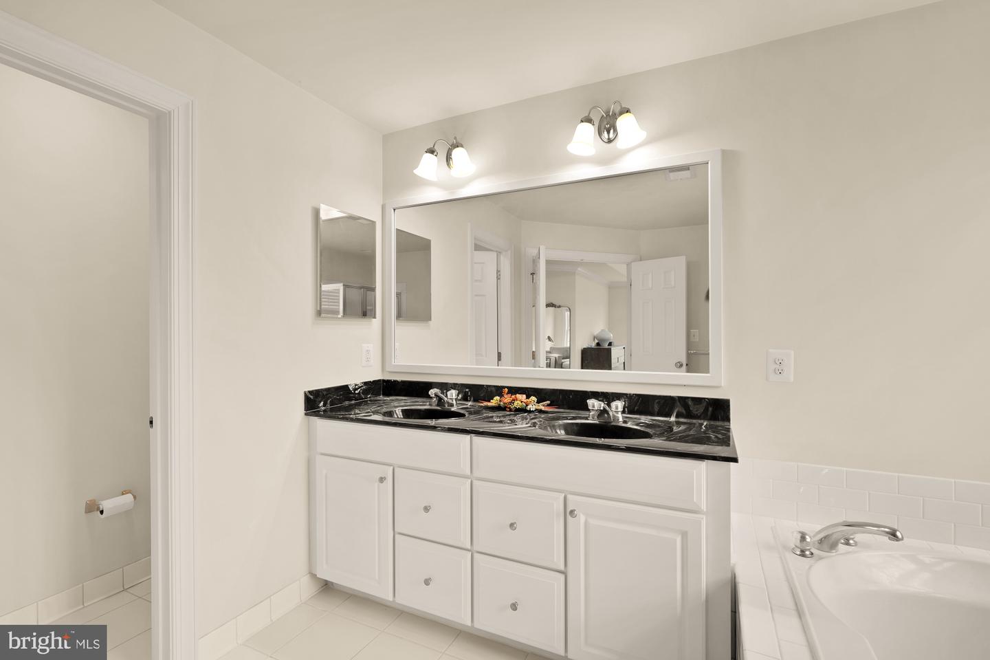 22974 WEYBRIDGE SQ, BROADLANDS, Virginia 20148, 3 Bedrooms Bedrooms, ,4 BathroomsBathrooms,Residential,For sale,22974 WEYBRIDGE SQ,VALO2116576 MLS # VALO2116576