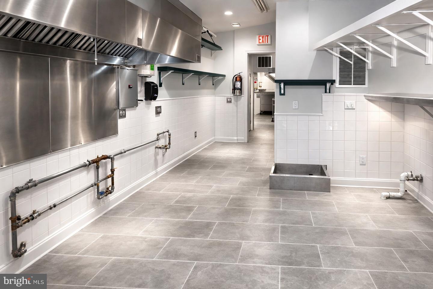 1370 H ST NE, WASHINGTON, District Of Columbia 20002, 2 Bedrooms Bedrooms, ,2 BathroomsBathrooms,Residential,For sale,1370 H ST NE,DCDC2247524 MLS # DCDC2247524