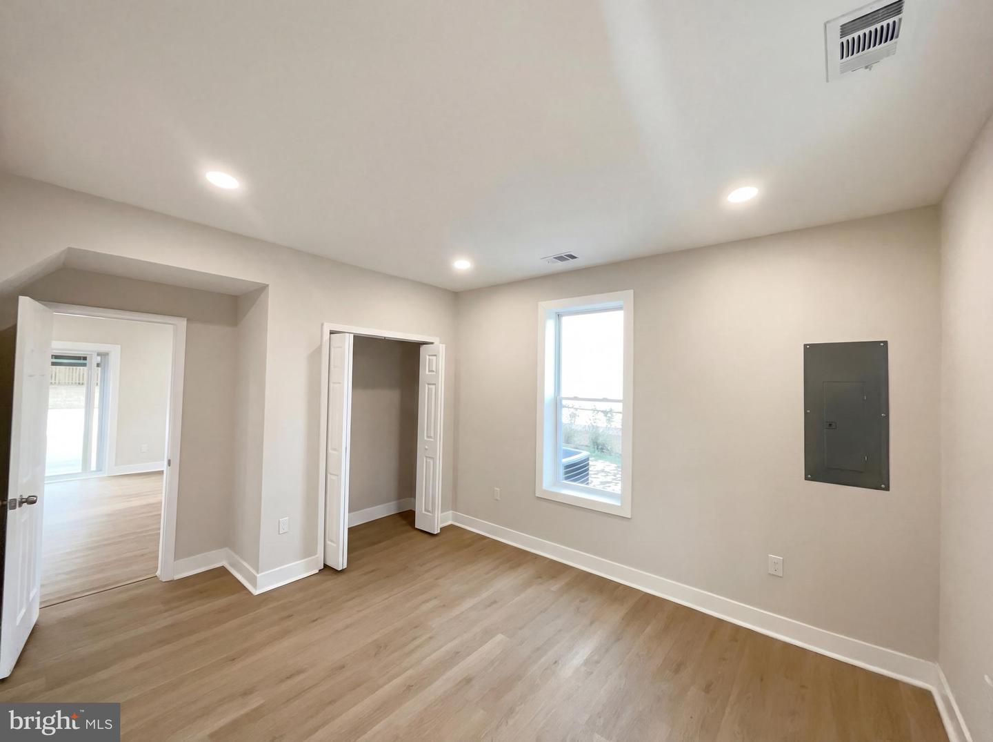 9204 DOUGLAS ST, MANASSAS, Virginia 20110, 4 Bedrooms Bedrooms, ,3 BathroomsBathrooms,Residential,For sale,9204 DOUGLAS ST,VAMN2010320 MLS # VAMN2010320