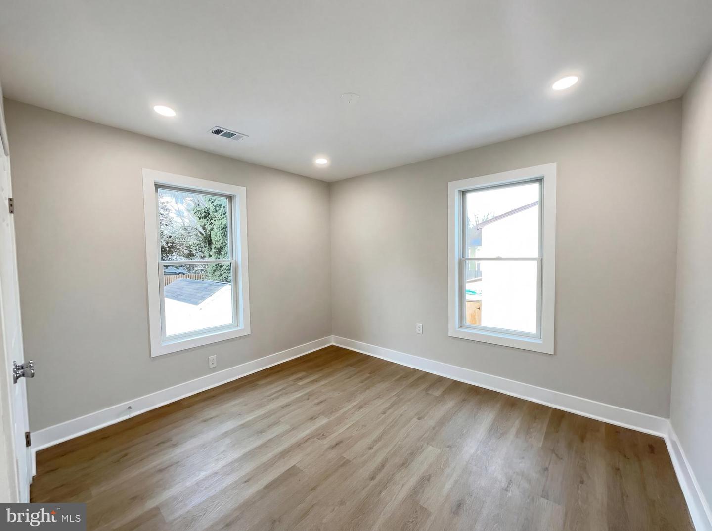 9204 DOUGLAS ST, MANASSAS, Virginia 20110, 4 Bedrooms Bedrooms, ,3 BathroomsBathrooms,Residential,For sale,9204 DOUGLAS ST,VAMN2010320 MLS # VAMN2010320