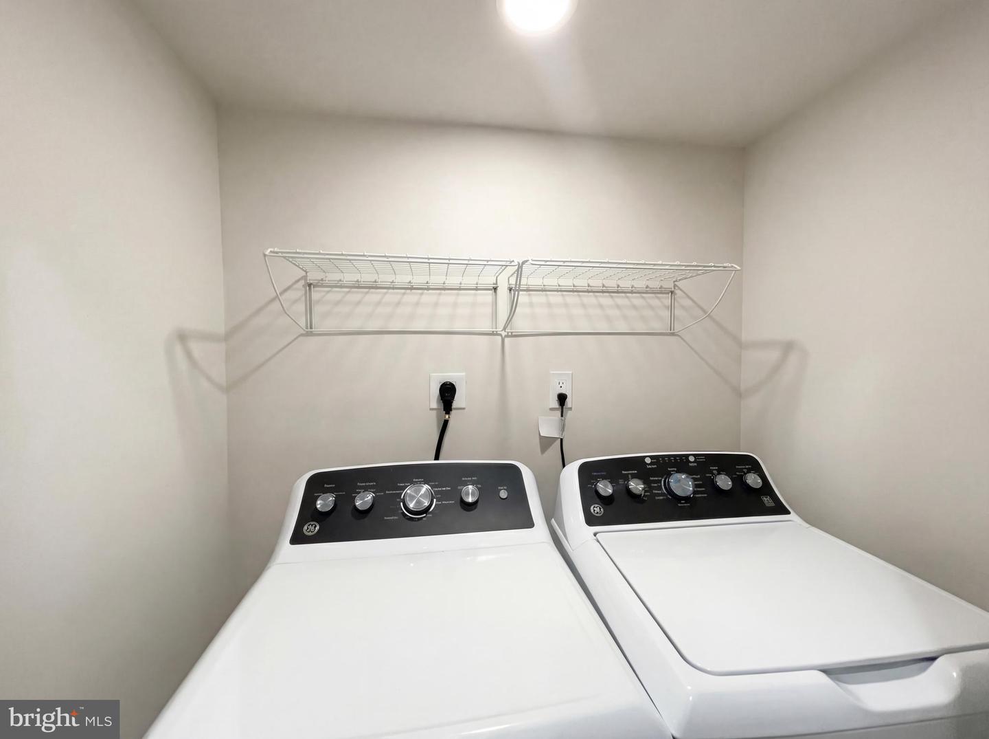 9204 DOUGLAS ST, MANASSAS, Virginia 20110, 4 Bedrooms Bedrooms, ,3 BathroomsBathrooms,Residential,For sale,9204 DOUGLAS ST,VAMN2010320 MLS # VAMN2010320