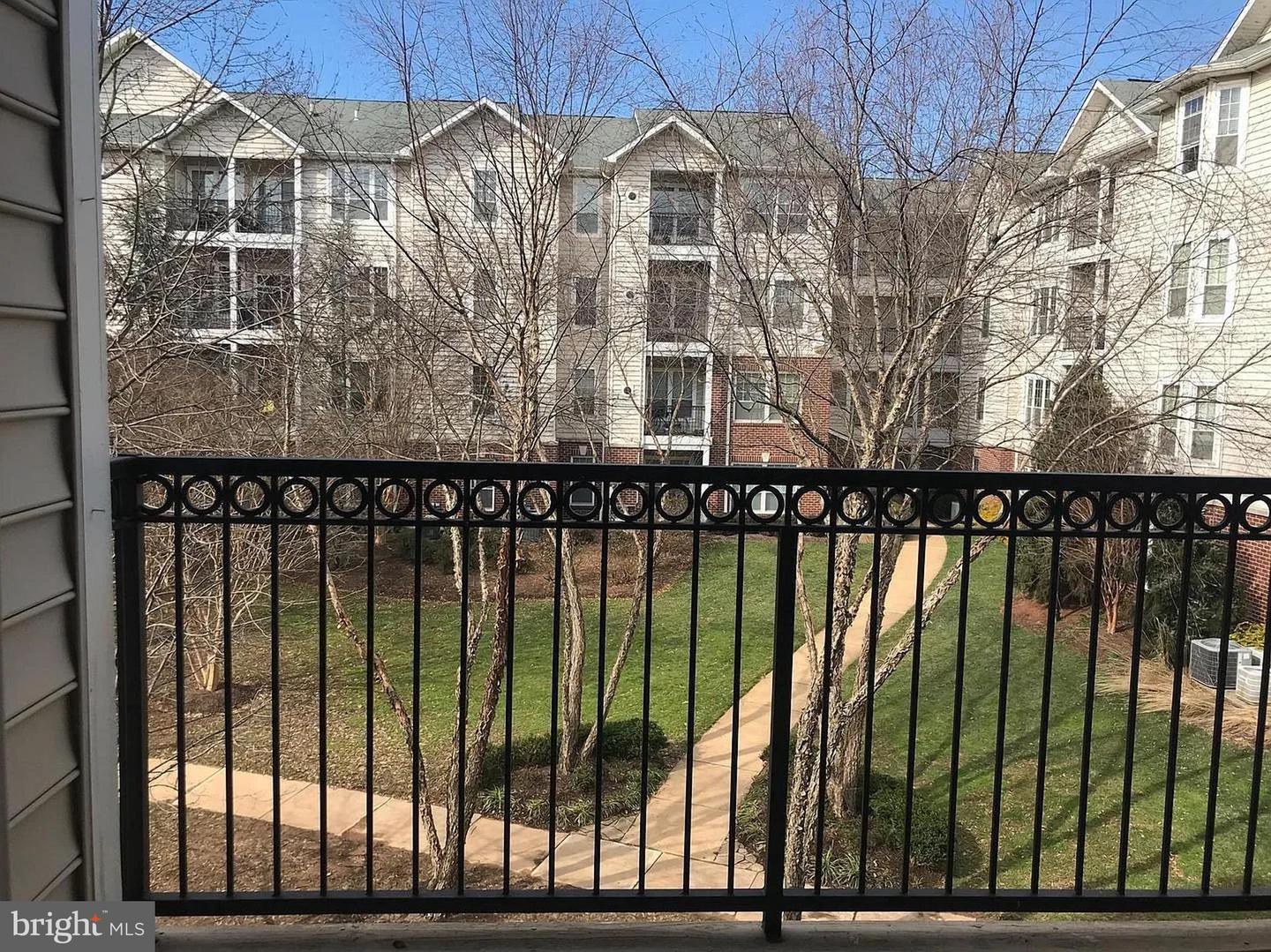 1580 SPRING GATE DR #4314, MCLEAN, Virginia 22102, 2 Bedrooms Bedrooms, 6 Rooms Rooms,2 BathroomsBathrooms,Residential,For sale,1580 SPRING GATE DR #4314,VAFX2292540 MLS # VAFX2292540