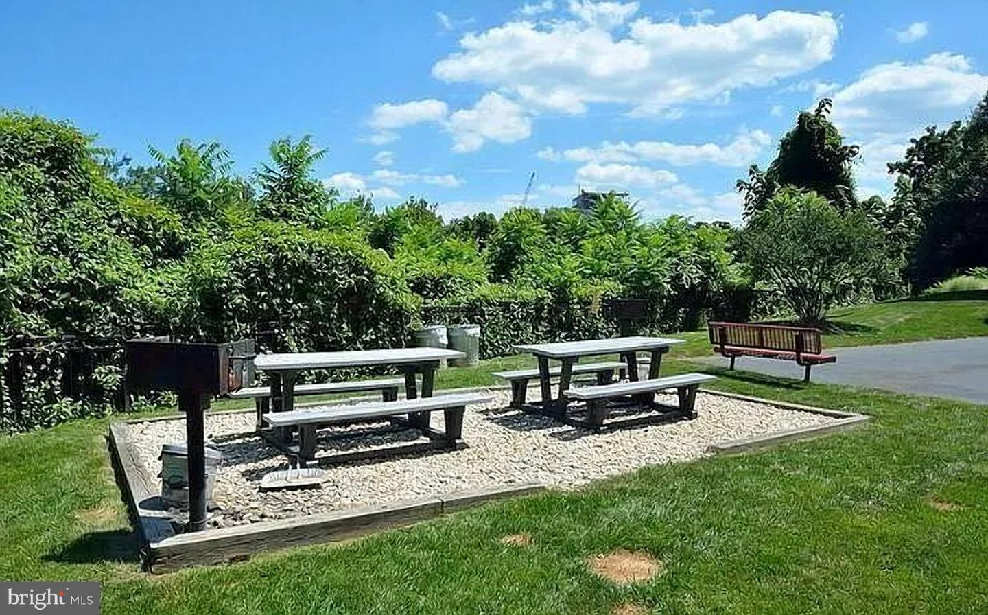 1580 SPRING GATE DR #4314, MCLEAN, Virginia 22102, 2 Bedrooms Bedrooms, 6 Rooms Rooms,2 BathroomsBathrooms,Residential,For sale,1580 SPRING GATE DR #4314,VAFX2292540 MLS # VAFX2292540