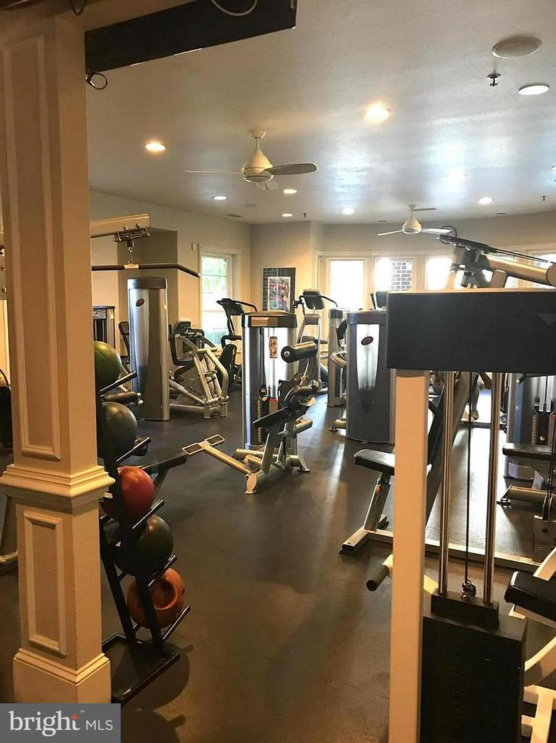 1580 SPRING GATE DR #4314, MCLEAN, Virginia 22102, 2 Bedrooms Bedrooms, 6 Rooms Rooms,2 BathroomsBathrooms,Residential,For sale,1580 SPRING GATE DR #4314,VAFX2292540 MLS # VAFX2292540