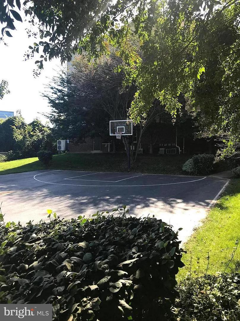 1580 SPRING GATE DR #4314, MCLEAN, Virginia 22102, 2 Bedrooms Bedrooms, 6 Rooms Rooms,2 BathroomsBathrooms,Residential,For sale,1580 SPRING GATE DR #4314,VAFX2292540 MLS # VAFX2292540