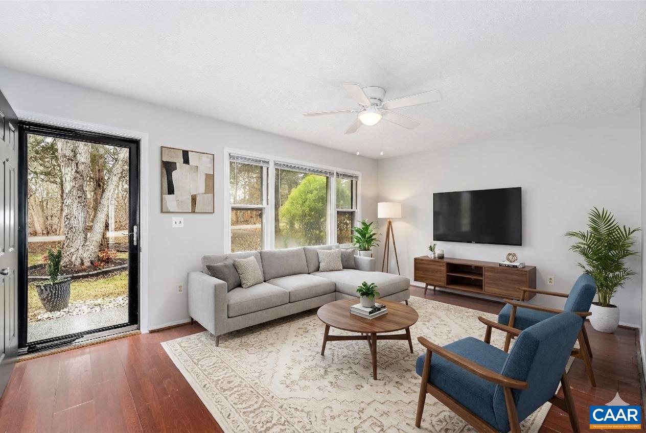 9 PLEASANT VIEW TER, PALMYRA, Virginia 22963, 3 Bedrooms Bedrooms, ,1 BathroomBathrooms,Residential,For sale,9 PLEASANT VIEW TER,673612 MLS # 673612 9 PLEASANT VIEW TER, PALMYRA, Virginia 22963, 3 Bedrooms Bedrooms, ,1 BathroomBathrooms,Residential,For sale,9 PLEASANT VIEW TER,673612 MLS # 673612