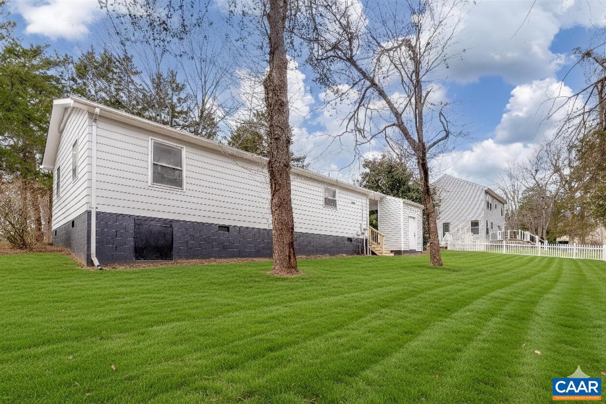 9 PLEASANT VIEW TER, PALMYRA, Virginia 22963, 3 Bedrooms Bedrooms, ,1 BathroomBathrooms,Residential,For sale,9 PLEASANT VIEW TER,673612 MLS # 673612 9 PLEASANT VIEW TER, PALMYRA, Virginia 22963, 3 Bedrooms Bedrooms, ,1 BathroomBathrooms,Residential,For sale,9 PLEASANT VIEW TER,673612 MLS # 673612