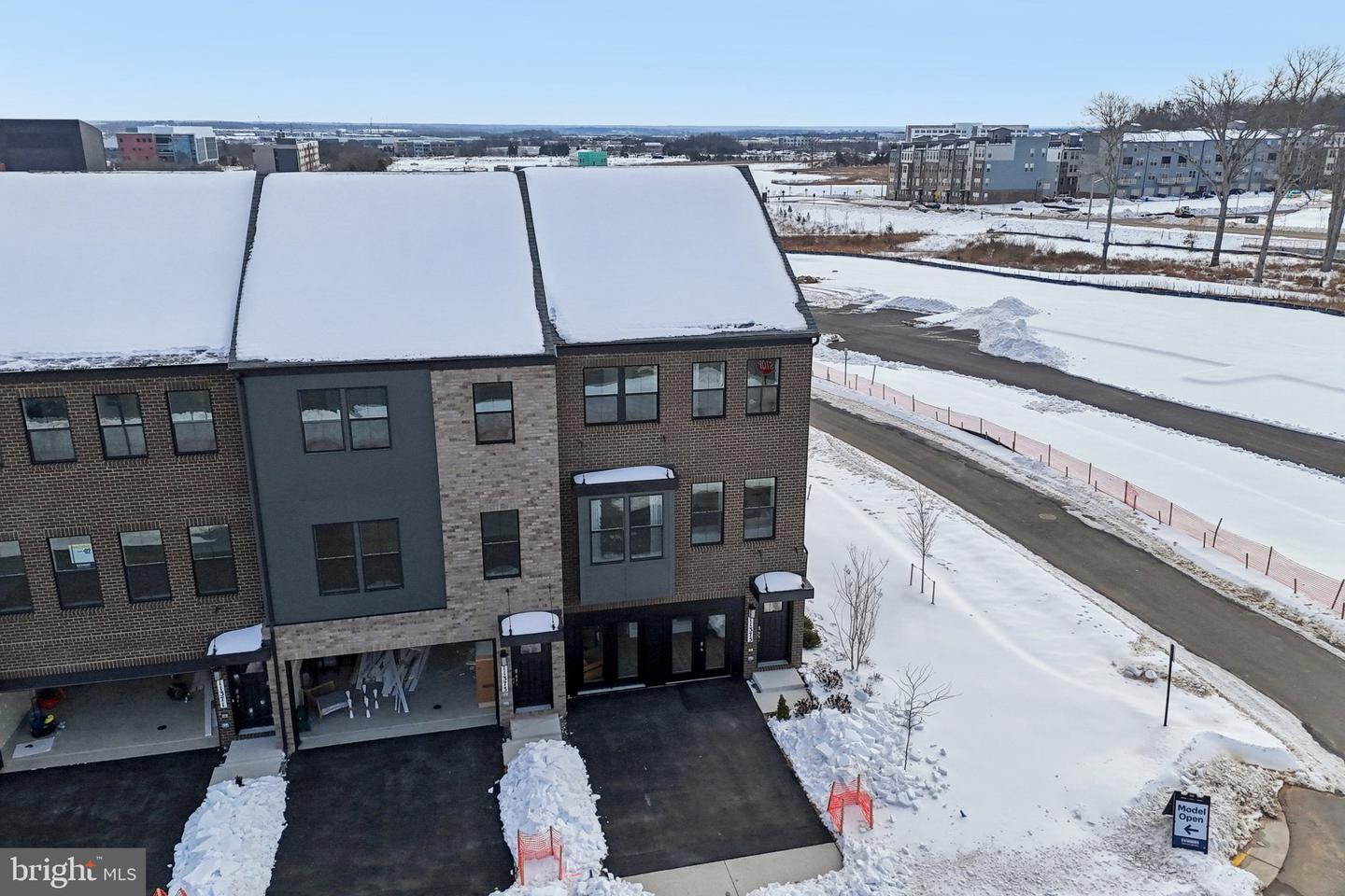 11367 HYPATIA LOOP, MANASSAS, Virginia 20109, 4 Bedrooms Bedrooms, ,3 BathroomsBathrooms,Residential,For sale,11367 HYPATIA LOOP,VAPW2113176 MLS # VAPW2113176