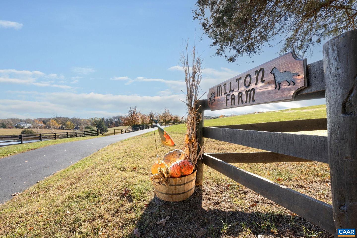 2687 MILTON FARM, CHARLOTTESVILLE, Virginia 22902, 5 Bedrooms Bedrooms, ,6 BathroomsBathrooms,Residential,For sale,2687 MILTON FARM,673615 MLS # 673615 2687 MILTON FARM, CHARLOTTESVILLE, Virginia 22902, 5 Bedrooms Bedrooms, ,6 BathroomsBathrooms,Residential,For sale,2687 MILTON FARM,673615 MLS # 673615