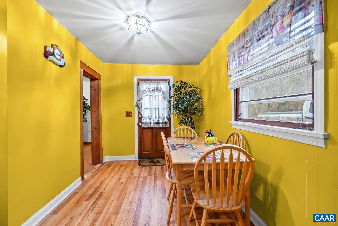 26 BRADDOCK LN, SHIPMAN, Virginia 22971, 3 Bedrooms Bedrooms, ,1 BathroomBathrooms,Residential,For sale,26 BRADDOCK LN,673617 MLS # 673617 26 BRADDOCK LN, SHIPMAN, Virginia 22971, 3 Bedrooms Bedrooms, ,1 BathroomBathrooms,Residential,For sale,26 BRADDOCK LN,673617 MLS # 673617