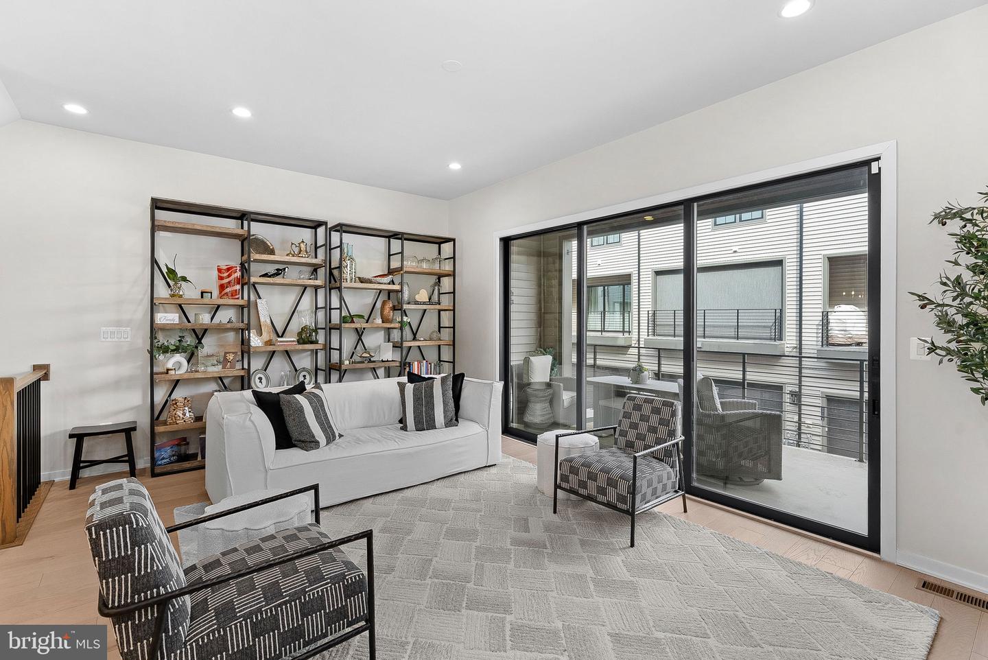 43486 WILCOX TER, ASHBURN, Virginia 20148, 4 Bedrooms Bedrooms, ,3 BathroomsBathrooms,Residential,For sale,43486 WILCOX TER,VALO2116624 MLS # VALO2116624