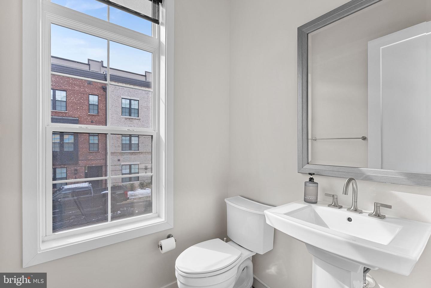 43486 WILCOX TER, ASHBURN, Virginia 20148, 4 Bedrooms Bedrooms, ,3 BathroomsBathrooms,Residential,For sale,43486 WILCOX TER,VALO2116624 MLS # VALO2116624