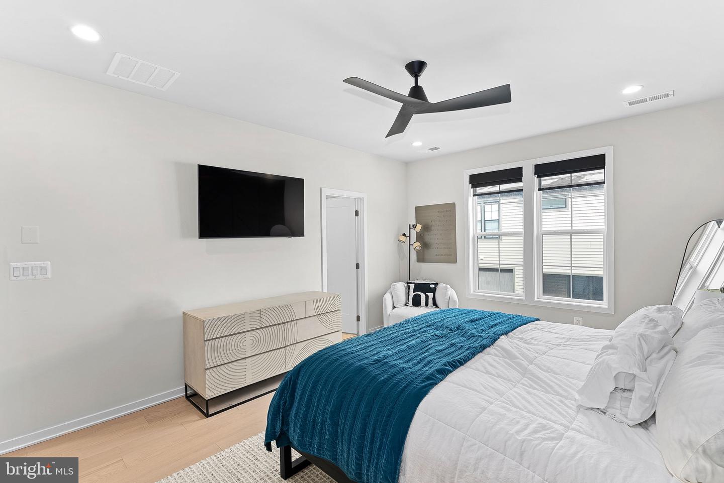 43486 WILCOX TER, ASHBURN, Virginia 20148, 4 Bedrooms Bedrooms, ,3 BathroomsBathrooms,Residential,For sale,43486 WILCOX TER,VALO2116624 MLS # VALO2116624