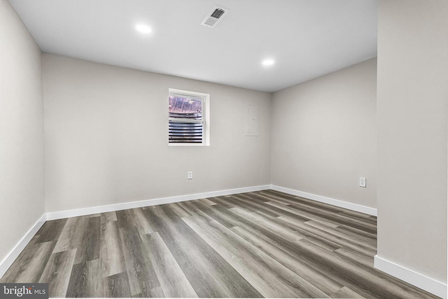 13914 MATHEWS DR, WOODBRIDGE, Virginia 22191, 4 Bedrooms Bedrooms, ,2 BathroomsBathrooms,Residential,For sale,13914 MATHEWS DR,VAPW2113210 MLS # VAPW2113210 13914 MATHEWS DR, WOODBRIDGE, Virginia 22191, 4 Bedrooms Bedrooms, ,2 BathroomsBathrooms,Residential,For sale,13914 MATHEWS DR,VAPW2113210 MLS # VAPW2113210