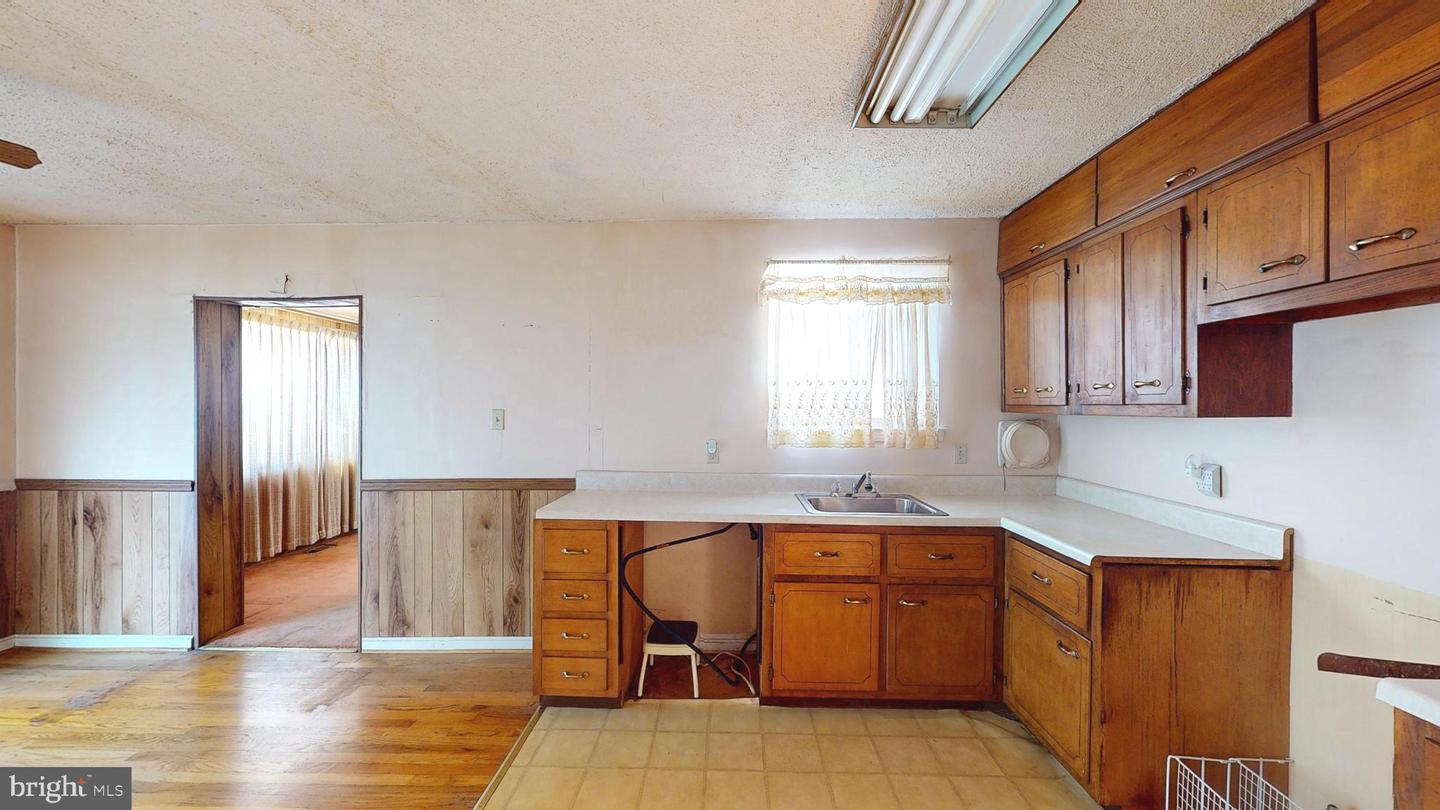 8624 PARLIAMENT DR, SPRINGFIELD, Virginia 22151, 4 Bedrooms Bedrooms, ,2 BathroomsBathrooms,Residential,For sale,8624 PARLIAMENT DR,VAFX2262814 MLS # VAFX2262814