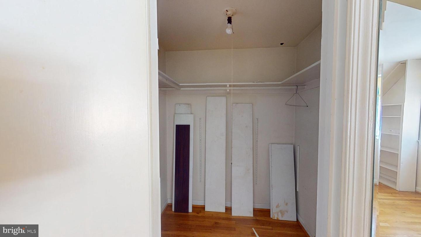 8624 PARLIAMENT DR, SPRINGFIELD, Virginia 22151, 4 Bedrooms Bedrooms, ,2 BathroomsBathrooms,Residential,For sale,8624 PARLIAMENT DR,VAFX2262814 MLS # VAFX2262814