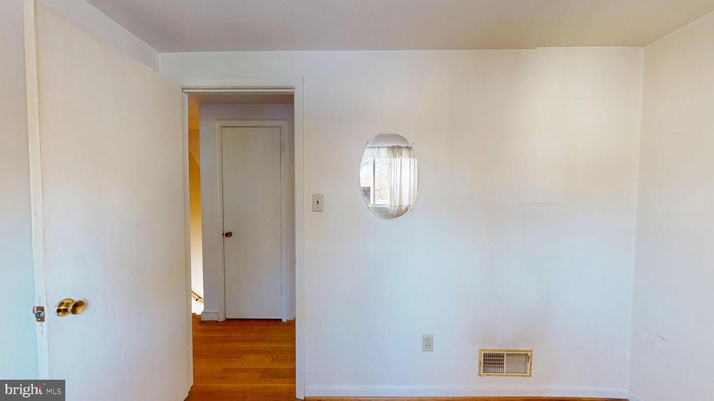 8624 PARLIAMENT DR, SPRINGFIELD, Virginia 22151, 4 Bedrooms Bedrooms, ,2 BathroomsBathrooms,Residential,For sale,8624 PARLIAMENT DR,VAFX2262814 MLS # VAFX2262814